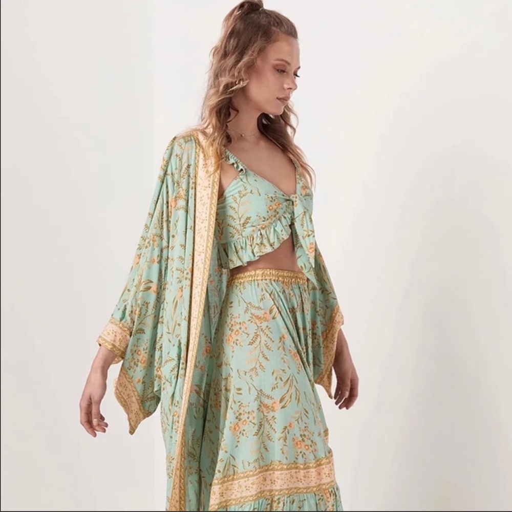 •NOW IN• Gypsy Lime + Thyme Bohemian Wrap Kimono - Picture 16 of 16